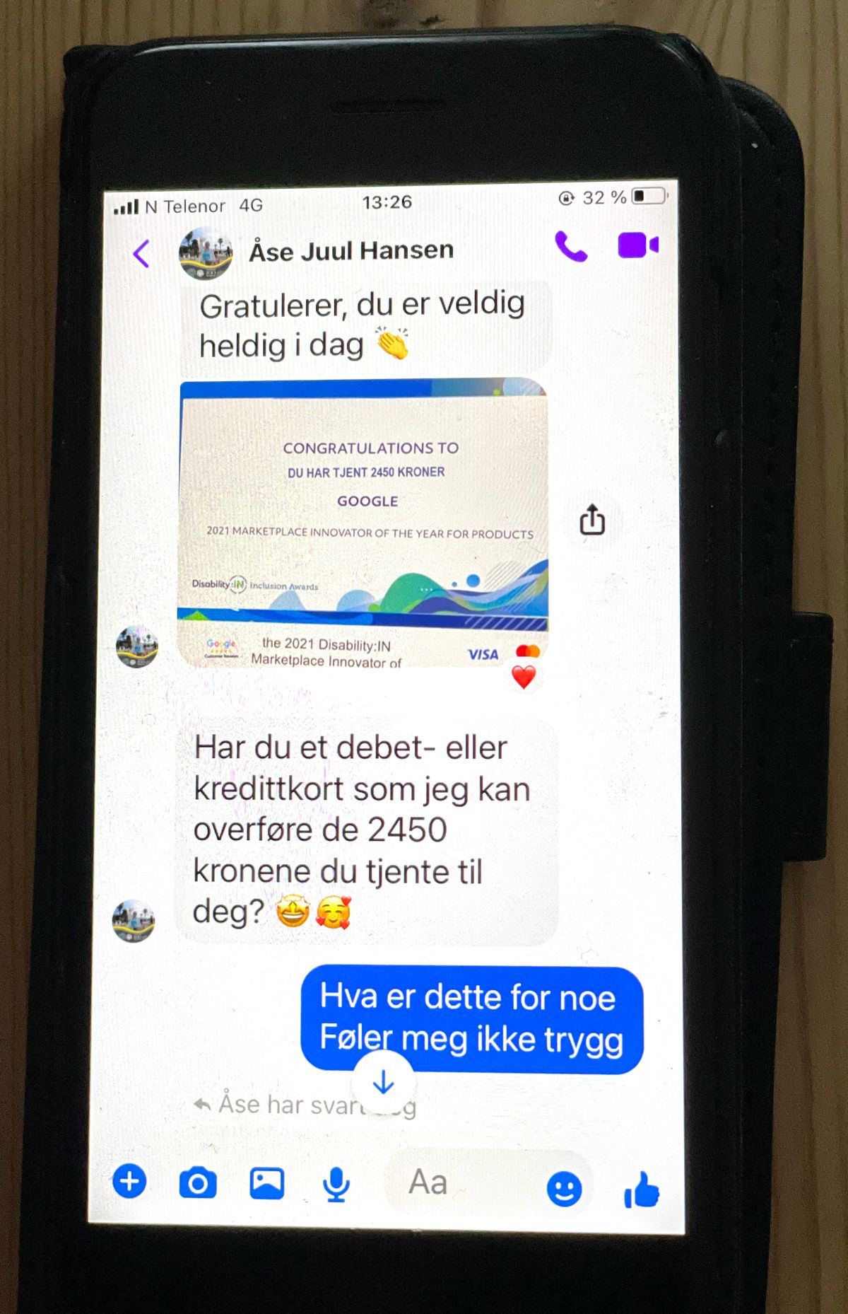 Skjermbilde fra svindelmelding på Messenger