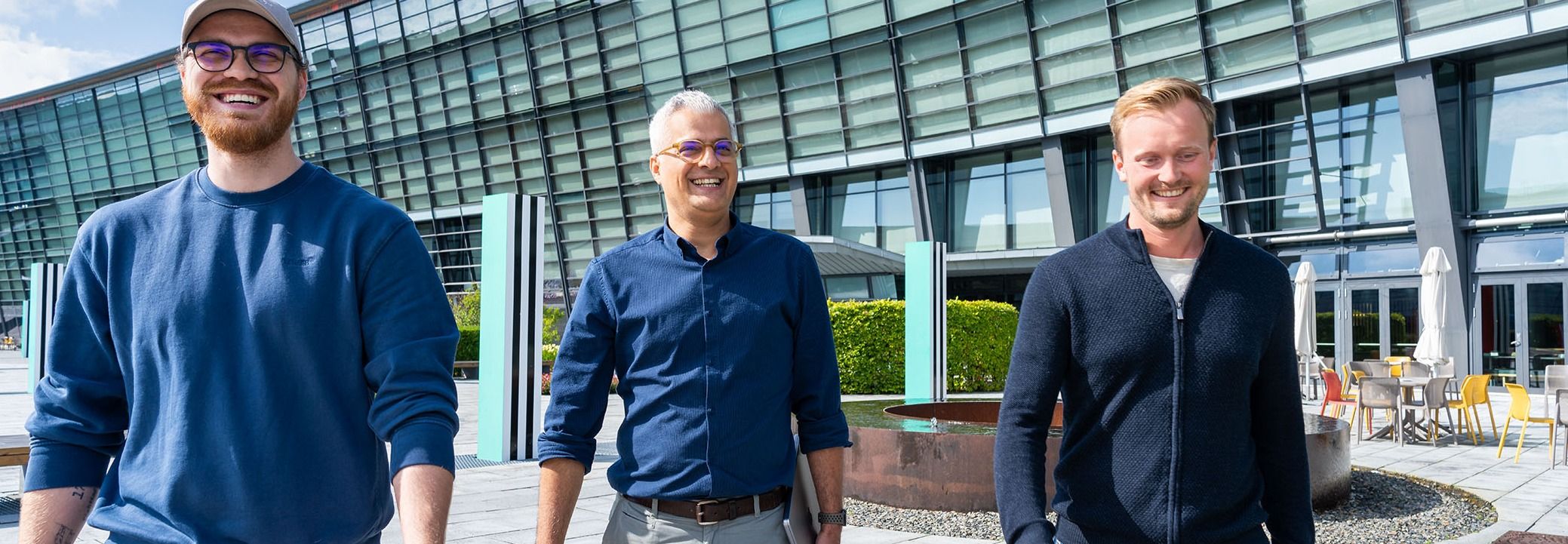 Nima, Kristian og Sindre på plassen på Telenor Fornebu menn 