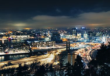 Oslo by night