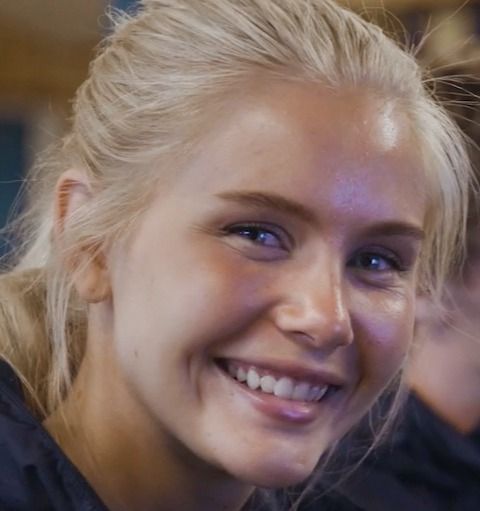 eFotball med 5G: Amalie Snøløs brenner for eFotball med 5G